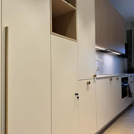 Stylish In Volta Quarter, Close To The Center! Vihtra