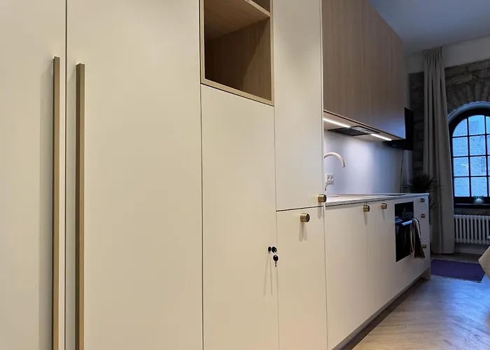 Stylish In Volta Quarter, Close To The Center! Vihtra